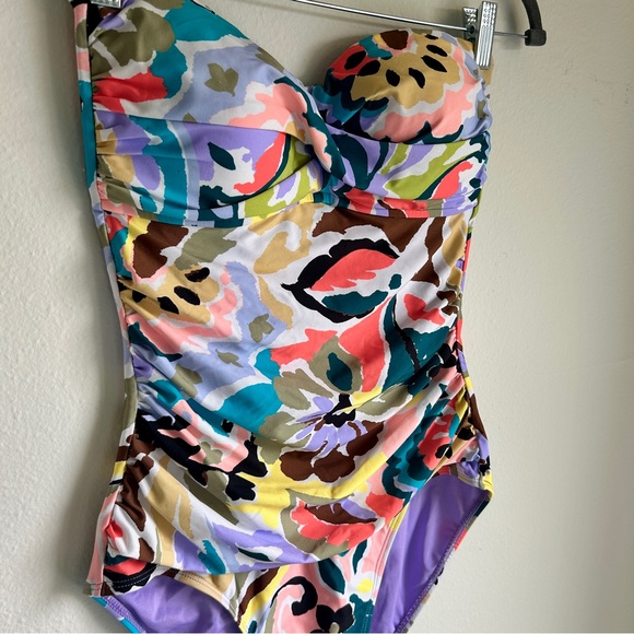 Anne Cole Other - Anne Cole Multicolor Abstract Floral One Piece Swimsuit I Size: 10 I NWT